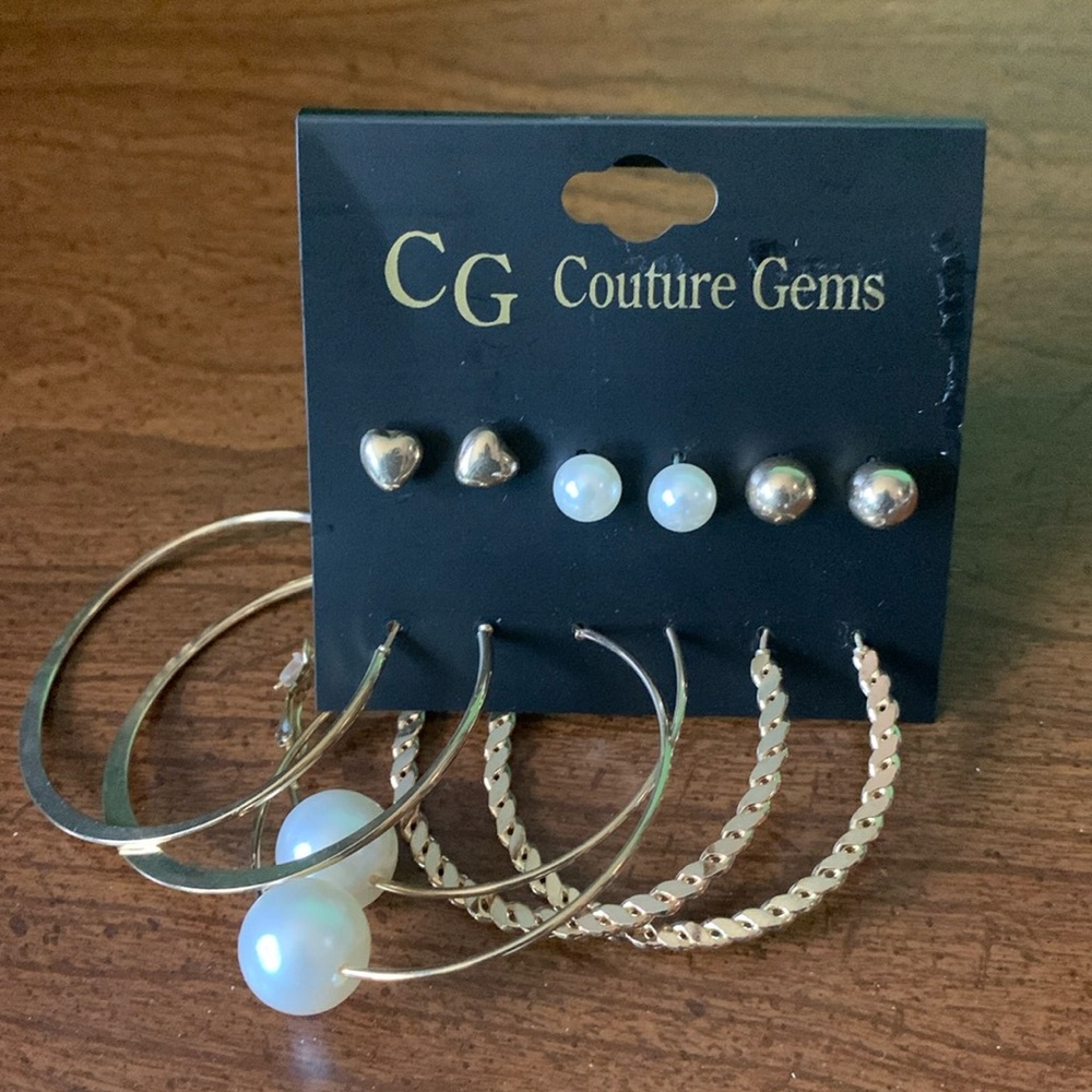 *Clearance-Final*NWOT Couture Gems 6pc Fashion Studs and Hoops Pearl Earring set